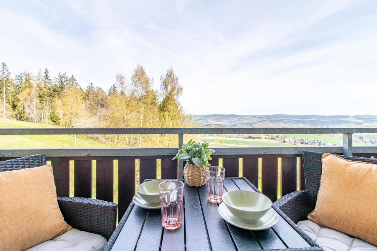 Apartment Bergwiese I Balkon I Aufzug I Stellplatz Schwarzenberg  Exterior foto